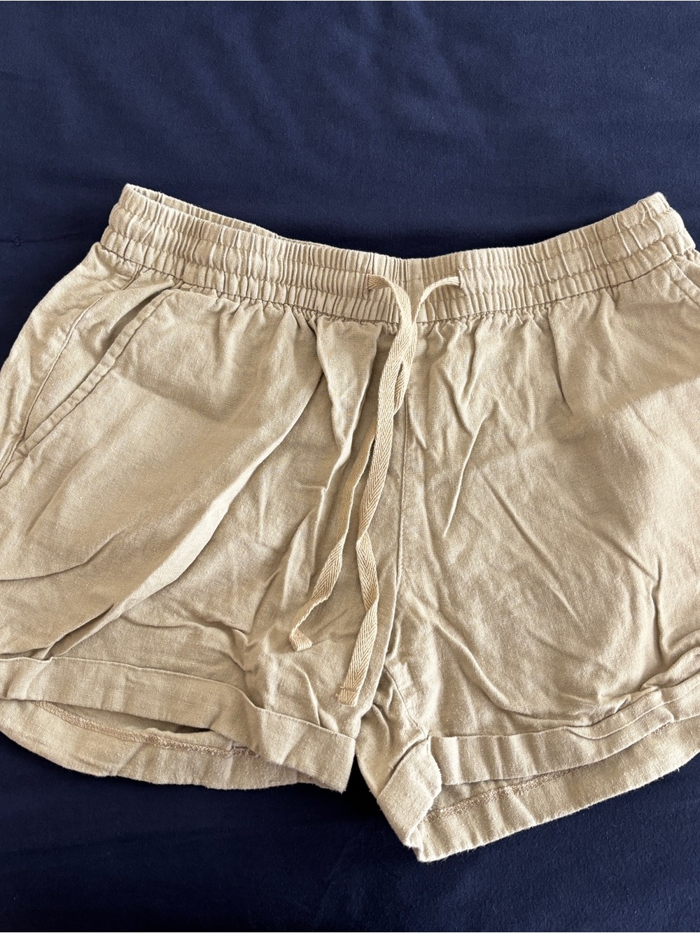 Old Navy Beige Drawstring Linen-Blend Athletic Shorts